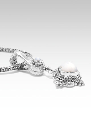 Unity Pendant™ in White Mother of Pearl - Magnetic Enhancer Bail - SARDA™
