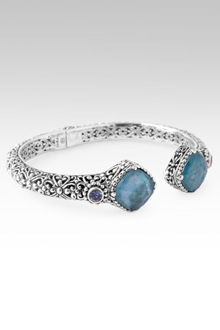 He's Heard Every Word Tip-to-Tip Bracelet™ in Neon Apatite Mother of Pearl Quartz & Tanzanite 6.25