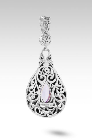 My Sanctuary Pendant™ in Dressing The Part™ Mystic Quartz