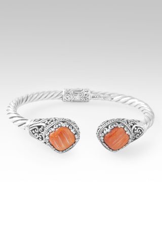 Watch What He Can Do Tip-To-Tip Bracelet™ in Orange Spiny Oyster 6.25