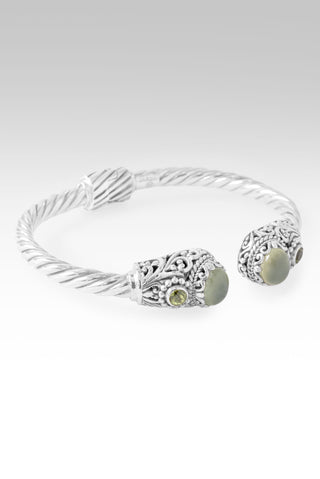 Unconditional Acceptance Tip-To-Tip Bracelet™ in Prehnite & Peridot 6.25