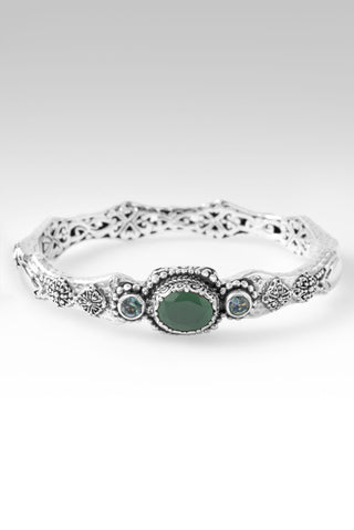 U Came, U Rescued Bangle Bracelet™ in Green Quartz & Bali Crush™ Mystic Topaz 6.25
