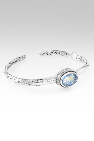 Boundless Joy Cuff™ in Cockatoo Daze™ Mystic Quartz 6.25