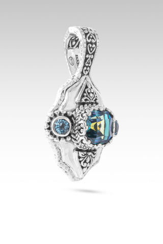 U Only See Beauty Pendant™ in Cockatoo Daze™ Mystic Quartz & Swiss Blue Topaz