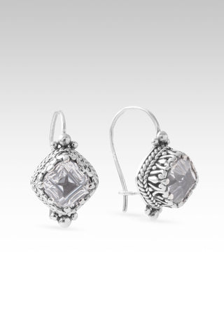 U Move Mountains Earrings™ in White Quartz
