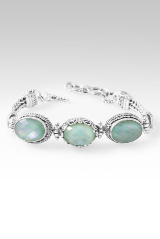 Nothing Seperates Me Bracelet™ in Kiwi Mother of Pearl Quarz & Sea Green Chalcedony Mother of Pearl 6.5 - 7.25