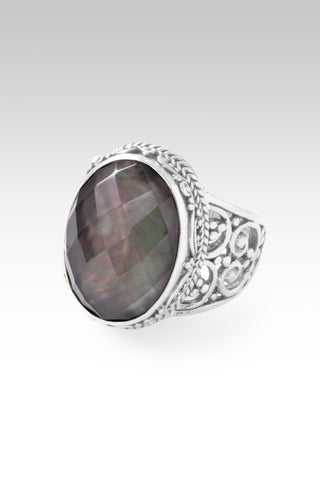 Speak UR Wonder Ring™ in Rainbow Champagne Mother of Pearl Quartz 5 / Tree Of Life / Rainbow Champagne Mother Of Pearl Quartz Doublet