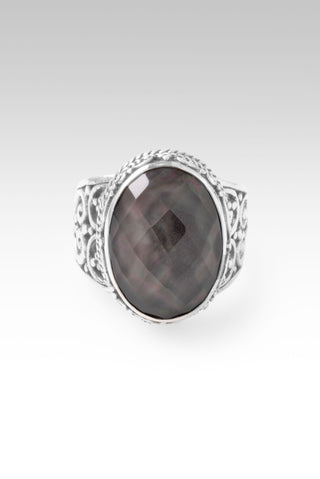 Speak UR Wonder Ring™ in Rainbow Champagne Mother of Pearl Quartz 5 / Tree Of Life / Rainbow Champagne Mother Of Pearl Quartz Doublet