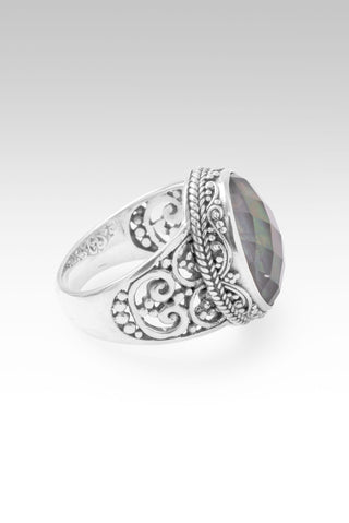 Speak UR Wonder Ring™ in Rainbow Champagne Mother of Pearl Quartz 5 / Tree Of Life / Rainbow Champagne Mother Of Pearl Quartz Doublet