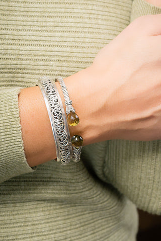 I Believe, I Overcome Tip-to-Tip Bracelet™ in Olive Quartz