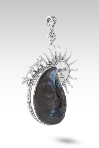 Celeste Pendant™ in Labradorite