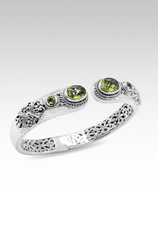 Wondrous Grace Tip-to-Tip Bracelet™ in Peridot