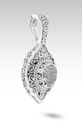 Good Vibes Pendant™ in White Quartz