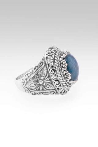 Celebrate Grace Ring™ in Cat's Eye Neon Apatite - Dinner - only found at SARDA™