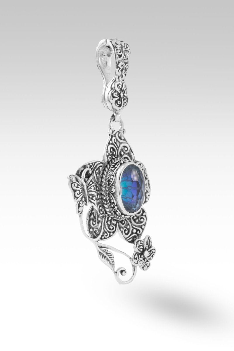 Ephemeral Pendant in Bluelicious Mystic Quartz