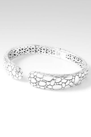 Held Up in Grace Tip-to-Tip Bracelet™ in Watermark