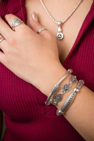 Hopeful Heart Bangle™ in Chainlink - Bangle - only found at SARDA™
