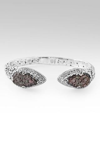I Am Loved By U Tip-To-Tip Bracelet™ in Black Mother of Pearl - Tip-to-Tip - only found at SARDA™