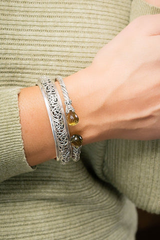 I Believe, I Overcome Tip-to-Tip Bracelet™ in Olive Quartz - Tip-to-Tip - only found at SARDA™