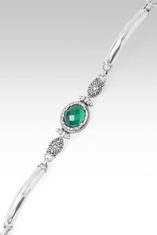 Less Taking, More Giving Bracelet™ in Green Onyx - Single Stone - only found at SARDA™