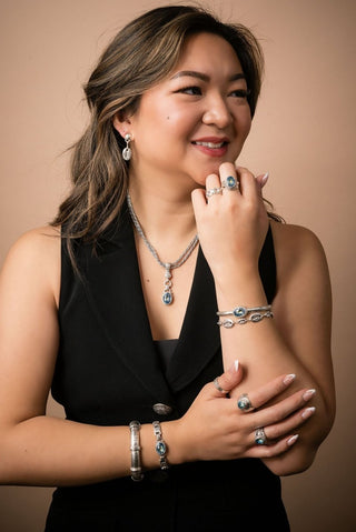 Life's Wonder Ring™ in Cockatoo Daze™ Mystic Quartz - Dinner - only found at SARDA™