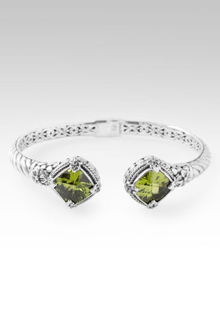 Made A Way Tip-To-Tip Bracelet™ in Green Apple Glass - Tip-to-Tip - only found at SARDA™
