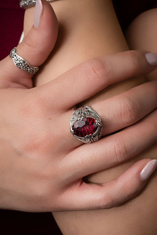 Shake Up All Traditions Ring™ in Berrylicious™ Mystic Quartz - Dinner - only found at SARDA™