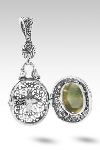 U R The One Pendant™ in Green Serpentine - Single Stone - only found at SARDA™