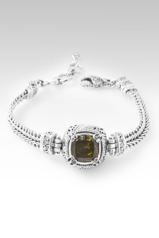 Ultimate Comforter Bracelet™ in Olive Quartz - Single Stone - only found at SARDA™