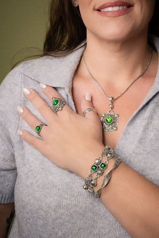 Unconditional Grace Ring II™ in Emerald Green Abalone - Dinner - only found at SARDA™